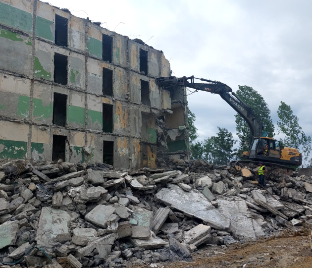 Demolare depozit de pe calea Eroilor, București